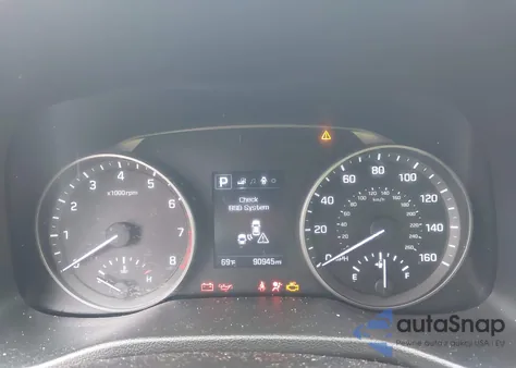 2018 Hyundai Elantra Sel z USA, uszkodzony, nr VIN 5NPD84LF0JH236931